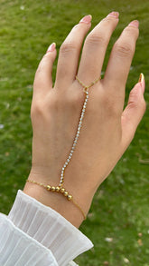 Hand chain diamond